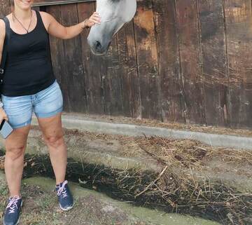 Public Photo of khaleesi