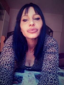 Public Photo of Katiasexyn1