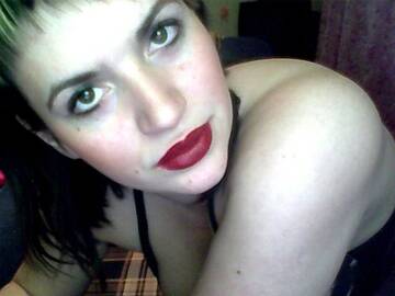 Public Photo of Ariana1990